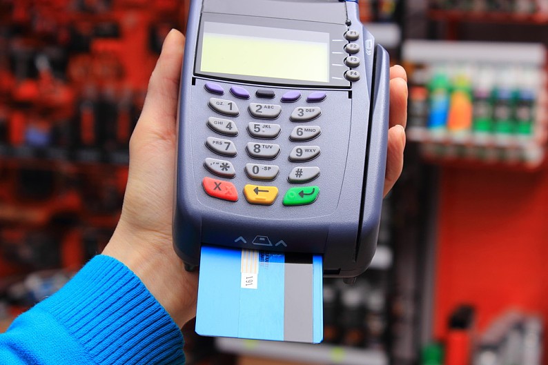 银盛通磁条卡刷卡需要认证_银盛通如何查看商户号_银盛通刷卡机商